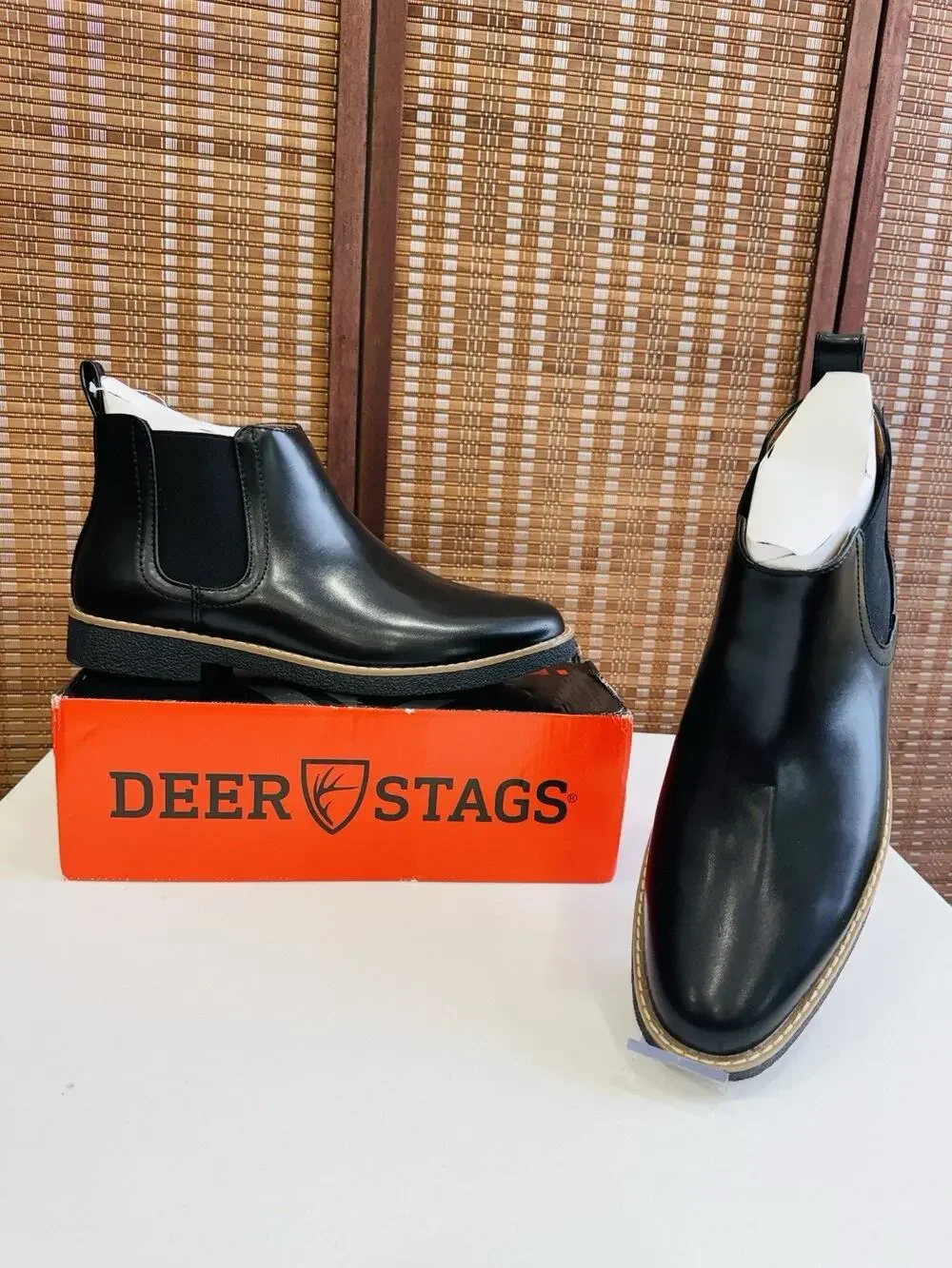 Deer Stags Chelsea Boots Men’s Size 9.5 Black Ankle Dress Casual Boots NEW